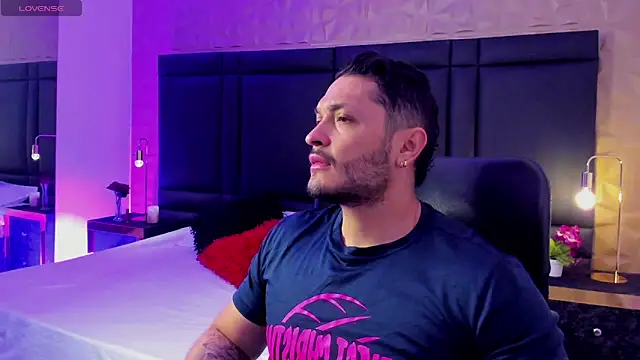 JossAckland online show from 02.09.25