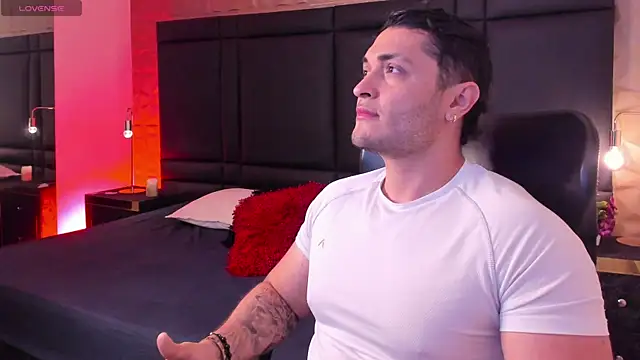 JossAckland online show from 03.09.25