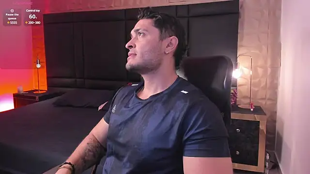 JossAckland online show from 03.12.25