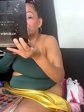 chiquimaturesexy online show from 12.13.25