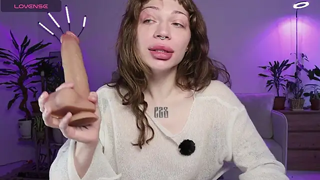 PaulaPratt online show from 02.24.26