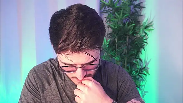 Tony Wylie online show from 04.09.26