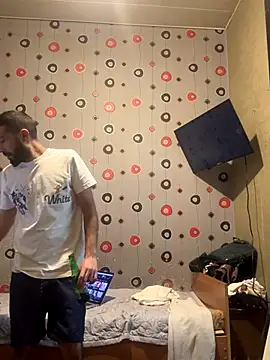 Snapshot of djtimka chatting on 11.07.25 djtimka online show from 11.07.25