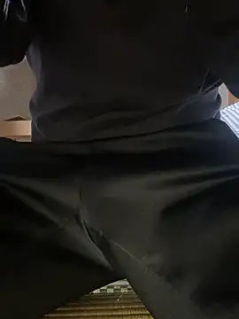 Snapshot of sakuto07 chatting on 12.17.25 sakuto07 online show from 12.17.25