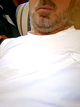 Snapshot of 1talianBeutifulCock chatting on 12.02.24 1talianBeutifulCock online show from 12.02.24