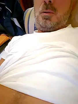 Snapshot of 1talianBeutifulCock chatting on 12.02.24 1talianBeutifulCock online show from 12.02.24