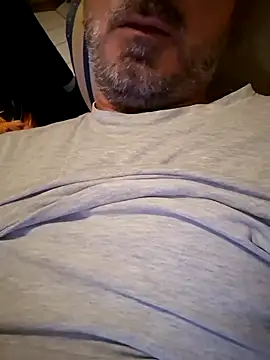 Snapshot of 1talianBeutifulCock chatting on 10.16.25 1talianBeutifulCock online show from 10.16.25