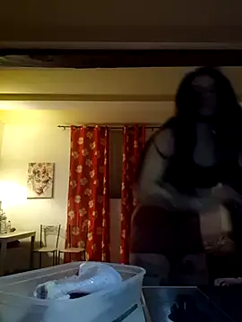 perla97 online show from 11.24.25