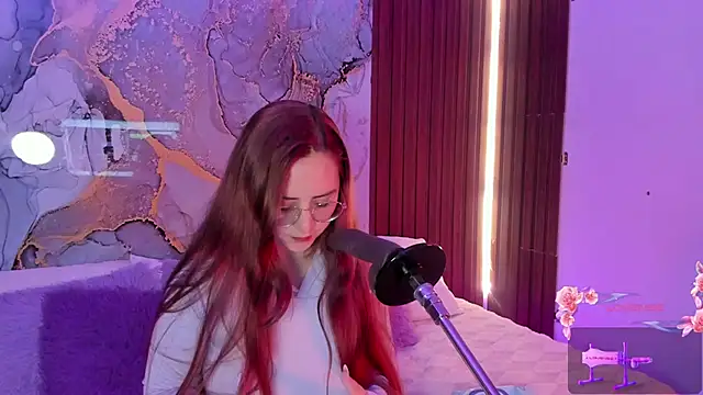 centaurigirl online show from 01.15.26