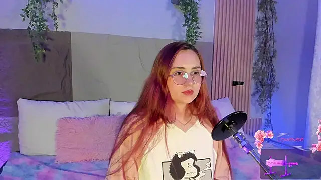 centaurigirl online show from 02.25.26