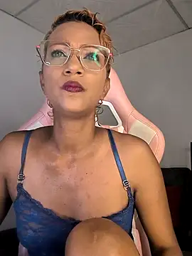 Amaliu  online show from 10.05.25