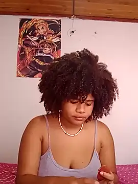 DANIELA MICHEL online show from 12.02.24