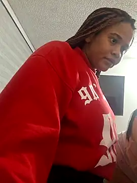 DANIELA MICHEL online show from 01.17.26