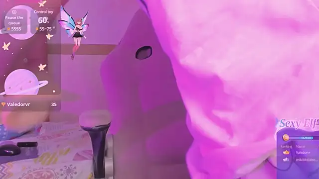 Snapshot of _18alice chatting on 12.12.24 18alice online show from 12.12.24