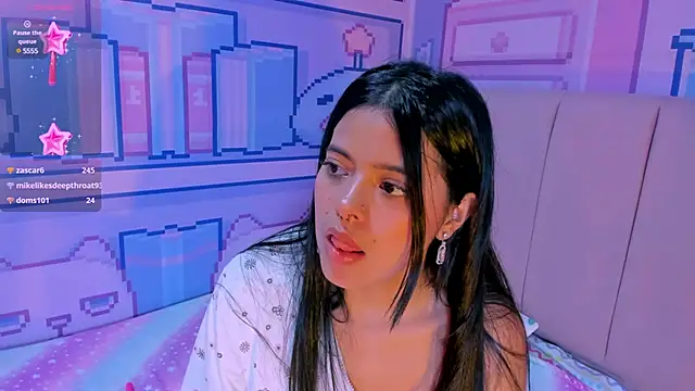 Snapshot of _18alice chatting on 12.20.24 18alice online show from 12.20.24