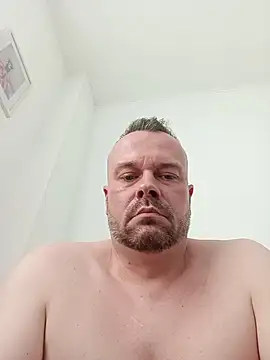 mikaaaaase online show from 04.24.26