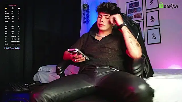 LyleBennett  online show from 01.10.26