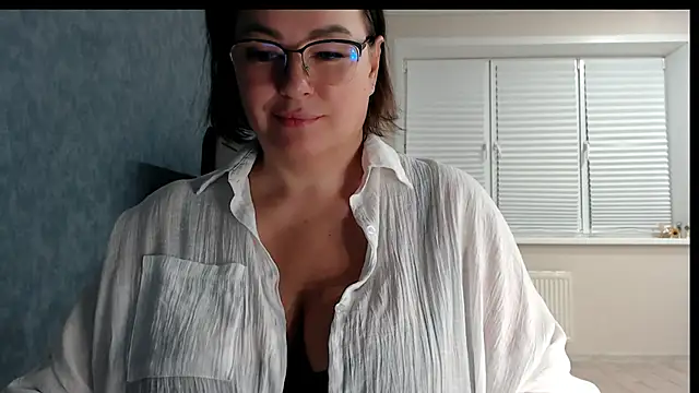 Nora Star online show from 03.27.26