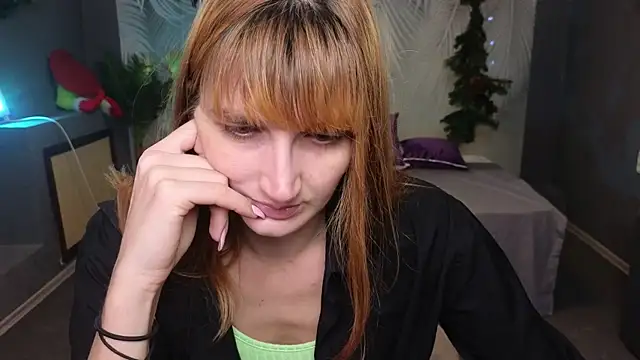 Snapshot of Nika_Kitten chatting on 01.07.25 Nika Kitten online show from 01.07.25