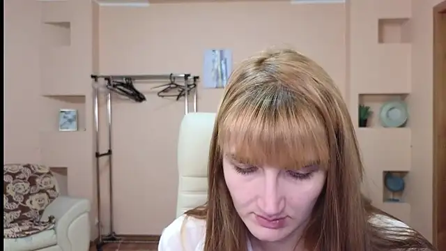 Snapshot of Nika_Kitten chatting on 01.22.25 Nika Kitten online show from 01.22.25