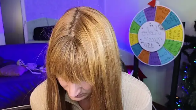 Snapshot of Nika_Kitten chatting on 02.05.25 Nika Kitten online show from 02.05.25