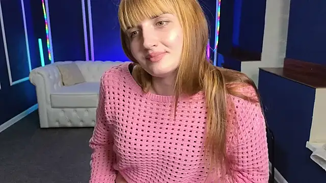 Snapshot of Nika_Kitten chatting on 02.13.25 Nika Kitten online show from 02.13.25