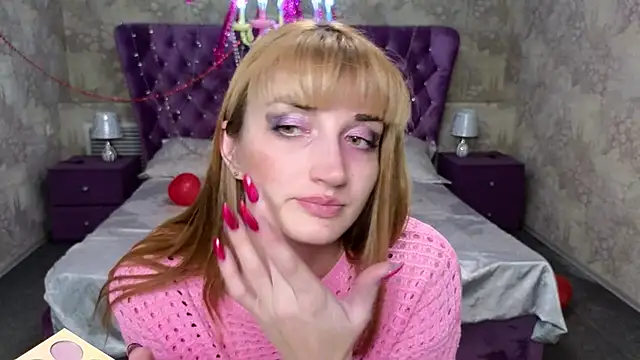 Snapshot of Nika_Kitten chatting on 02.17.25 Nika Kitten online show from 02.17.25