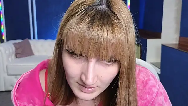 Snapshot of Nika_Kitten chatting on 03.03.25 Nika Kitten online show from 03.03.25