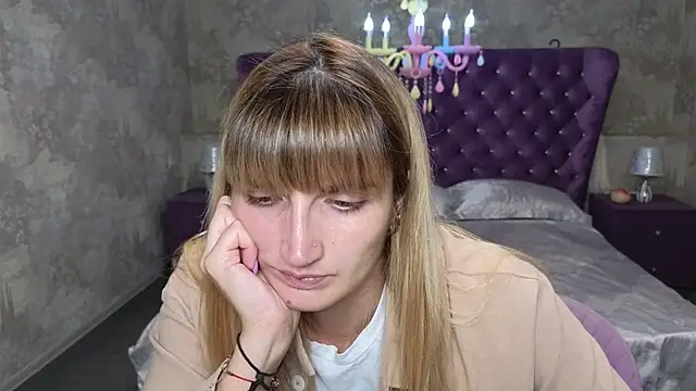 Snapshot of Nika_Kitten chatting on 09.16.25 Nika Kitten online show from 09.16.25