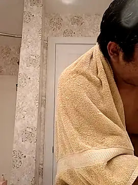 Snapshot of Brickstash chatting on 10.31.25 Brickstash online show from 10.31.25