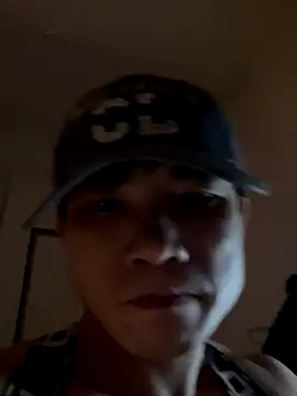 Snapshot of TaiwanSlutBitch chatting on 12.02.24 TaiwanSlutBitch online show from 12.02.24