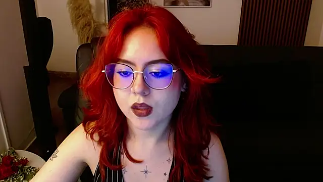 crimson tati  online show from 03.14.25