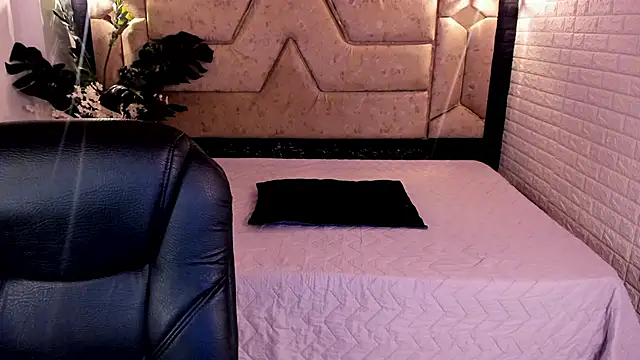 crimson tati  online show from 07.01.26