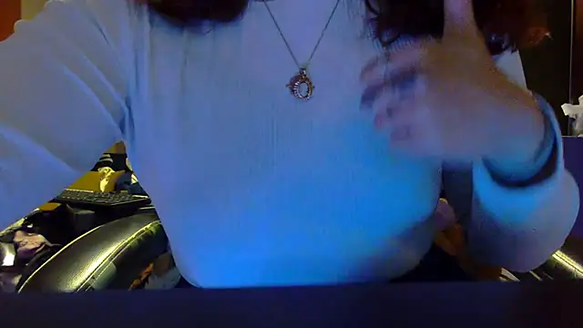 Snapshot of Psychosweety chatting on 09.24.25 Psychosweety online show from 09.24.25