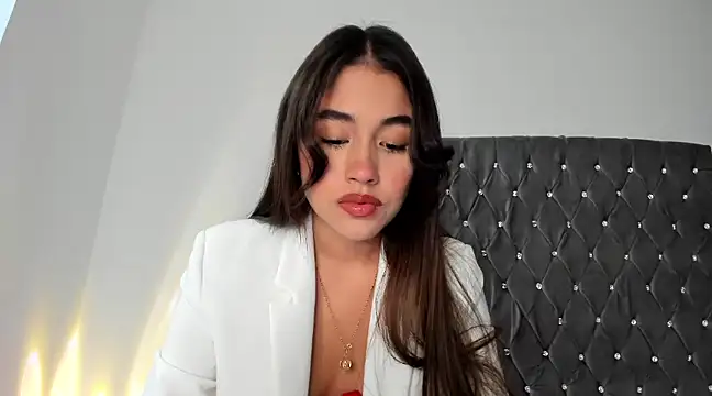 Snapshot of AriaMontgomery chatting on 01.22.25 AriaMontgomery online show from 01.22.25