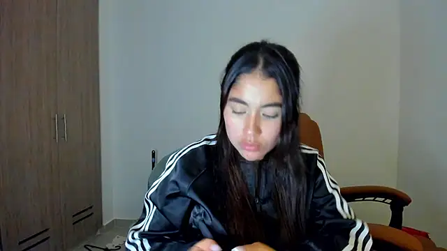 Snapshot of AriaMontgomery chatting on 02.28.25 AriaMontgomery online show from 02.28.25