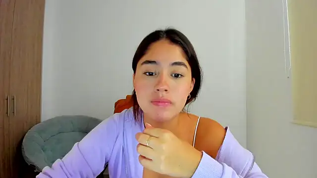 Snapshot of AriaMontgomery chatting on 03.05.25 AriaMontgomery online show from 03.05.25