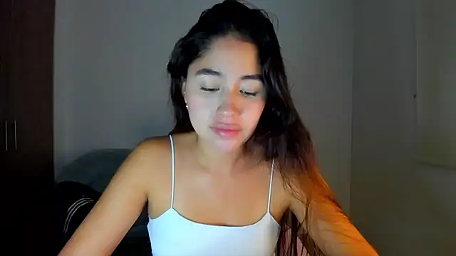 Snapshot of AriaMontgomery chatting on 03.05.25 AriaMontgomery online show from 03.05.25