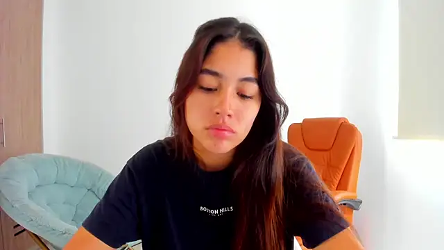 Snapshot of AriaMontgomery chatting on 03.07.25 AriaMontgomery online show from 03.07.25