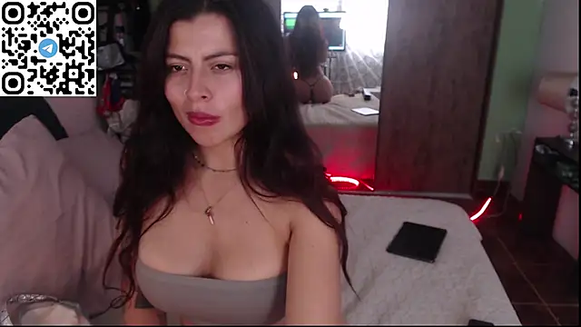 Snapshot of Angie_nova chatting on 09.15.25 Angie nova online show from 09.15.25