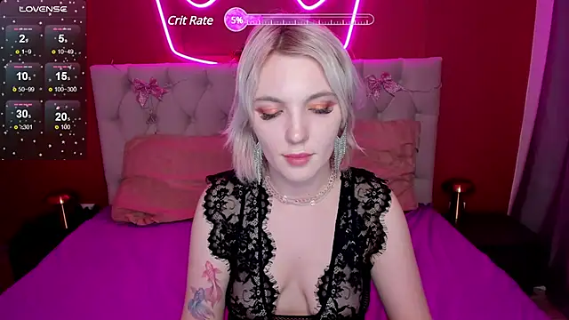 Fluffy Monica online show from 12.06.24