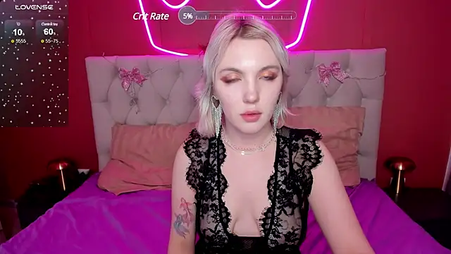 Fluffy Monica online show from 12.06.24