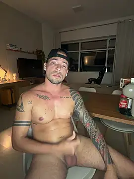 Kaueleon online show from 04.14.26