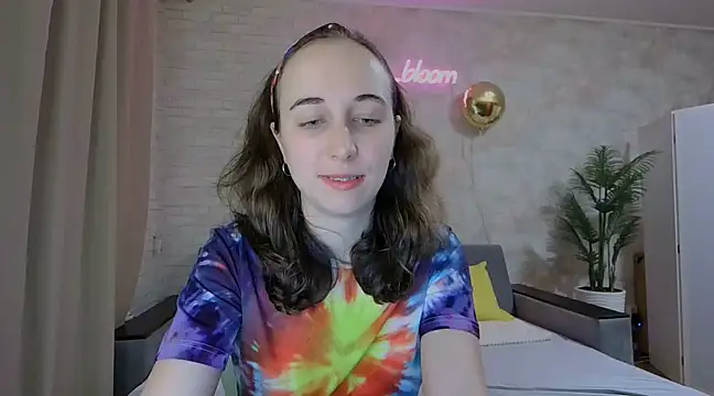 Snapshot of Anika_bloom chatting on 02.16.25 Anika bloom online show from 02.16.25