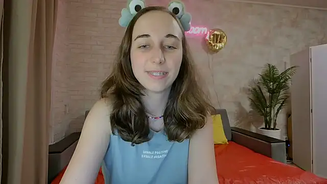 Snapshot of Anika_bloom chatting on 03.02.25 Anika bloom online show from 03.02.25