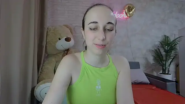 Snapshot of Anika_bloom chatting on 03.10.25 Anika bloom online show from 03.10.25