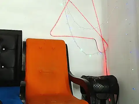 Damian hart 24CM online show from 01.12.26