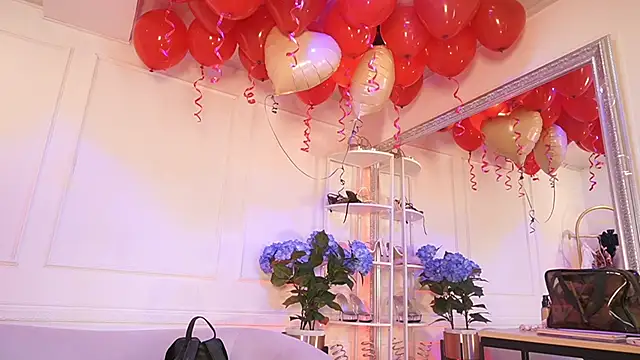 elasummer online show from 02.16.26