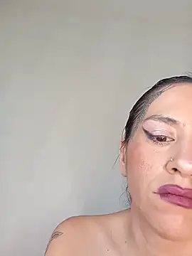 LaCristinatrans online show from 12.20.25