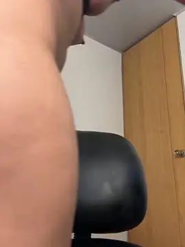 celine bell20 online show from 02.09.25